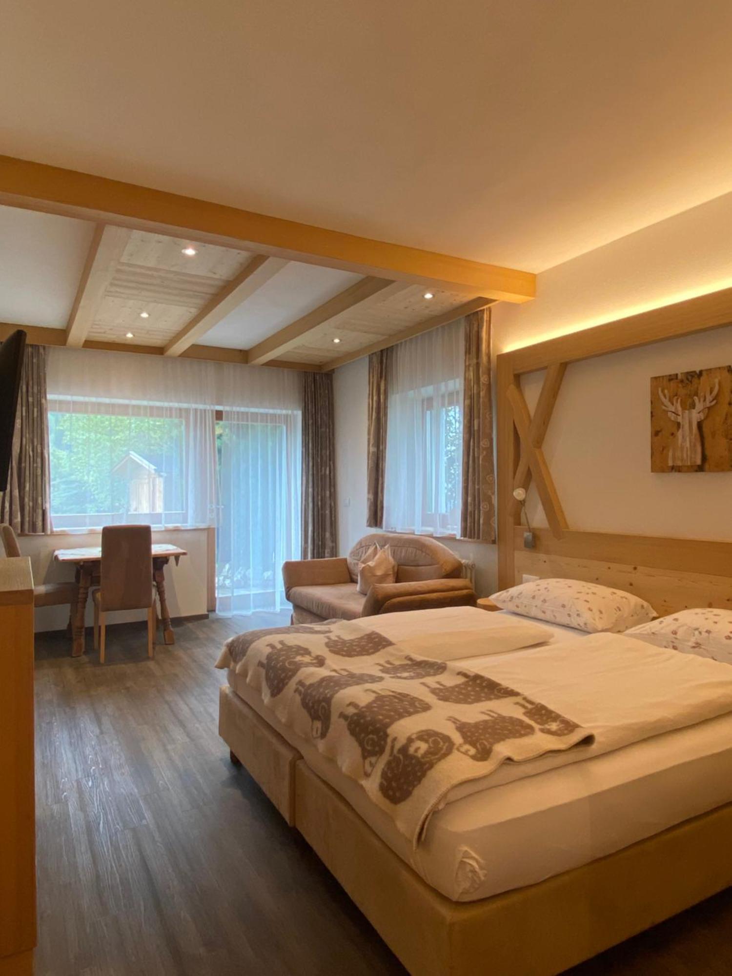 Apartments Chalet Ciufdlton Calfosch Extérieur photo
